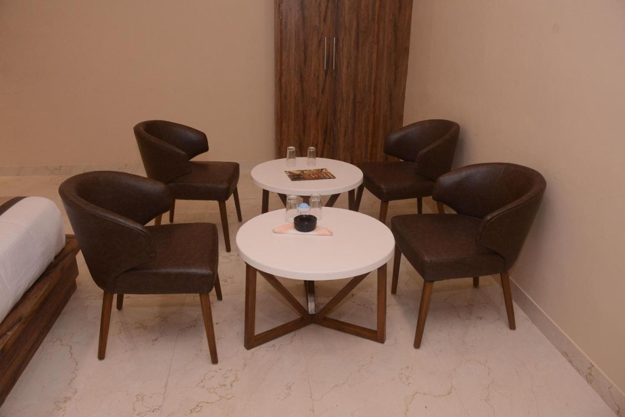 Hotel Bharat Кота Экстерьер фото